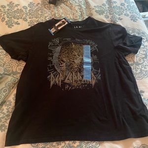 Def Leppard Graphic Tee
